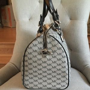 Michael Kors bag